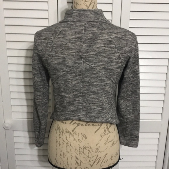 CAbi Cropped Sweater Jacket/Blazer - Picture 3 of 4